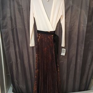 Brand new lularoe xs Deanne elegant wrap dress